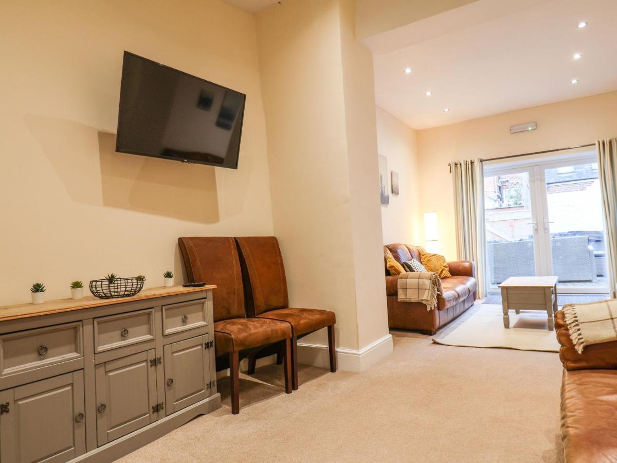 Вилла 4 Normanby Terrace Уитби Экстерьер фото