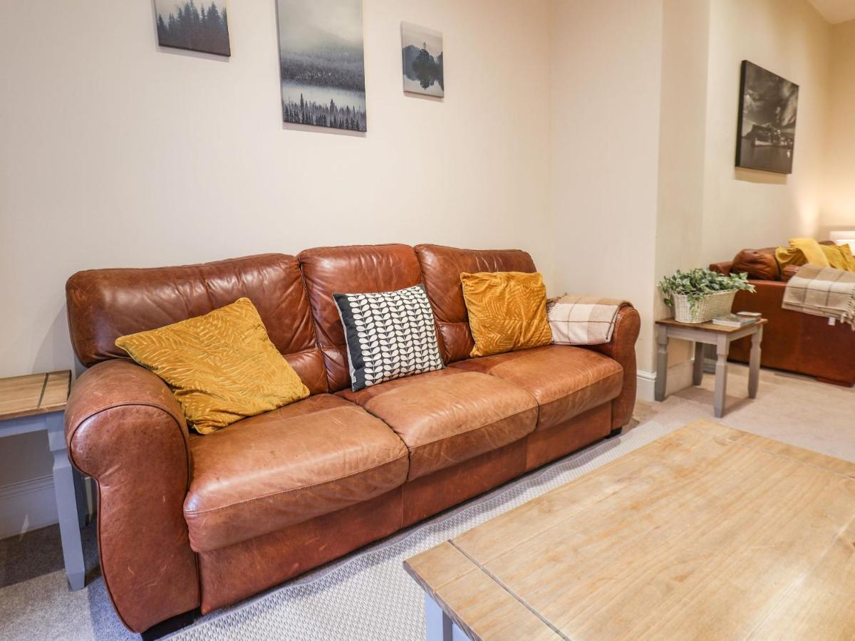 Вилла 4 Normanby Terrace Уитби Экстерьер фото