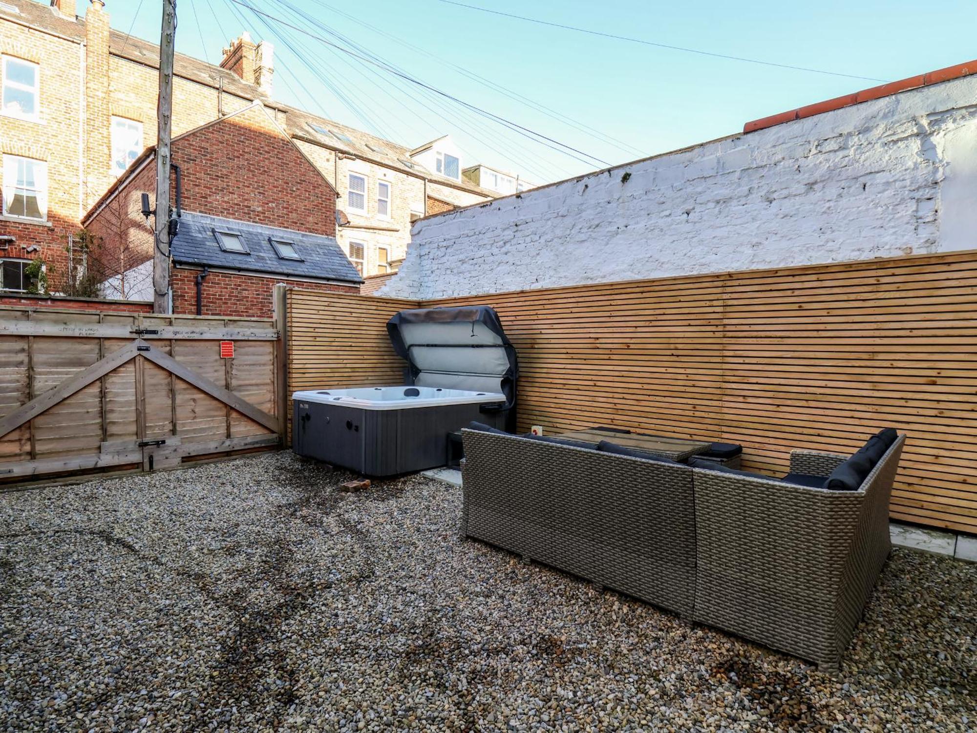 Вилла 4 Normanby Terrace Уитби Экстерьер фото